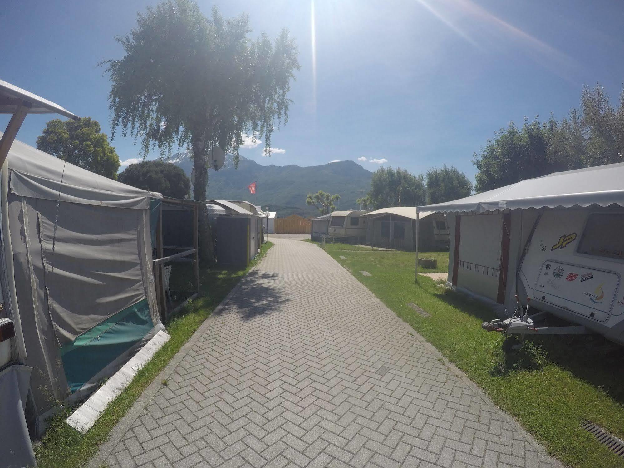 Camping Villaggio Paradiso Domaso Eksteriør bilde
